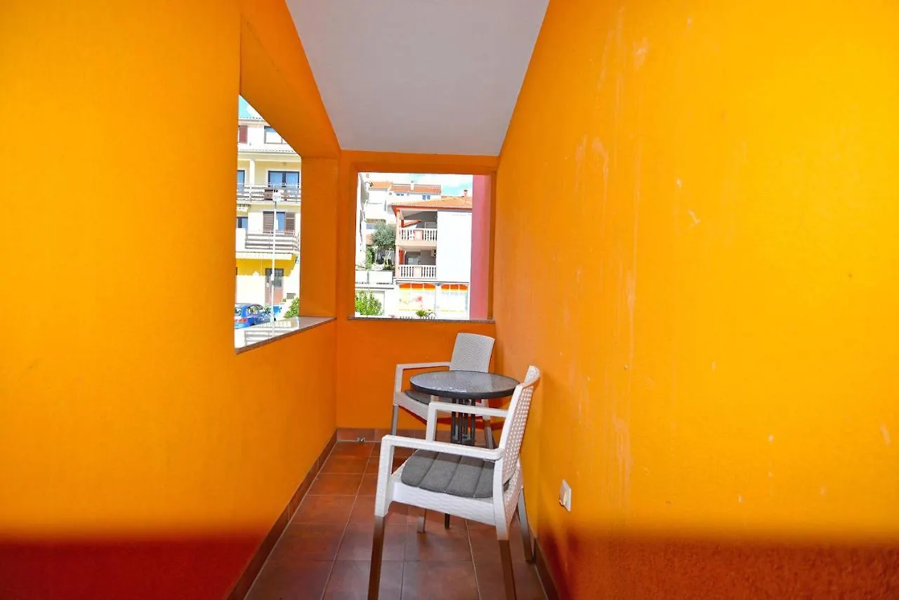 Apartments Zlata 2222 Póla Horvátország
