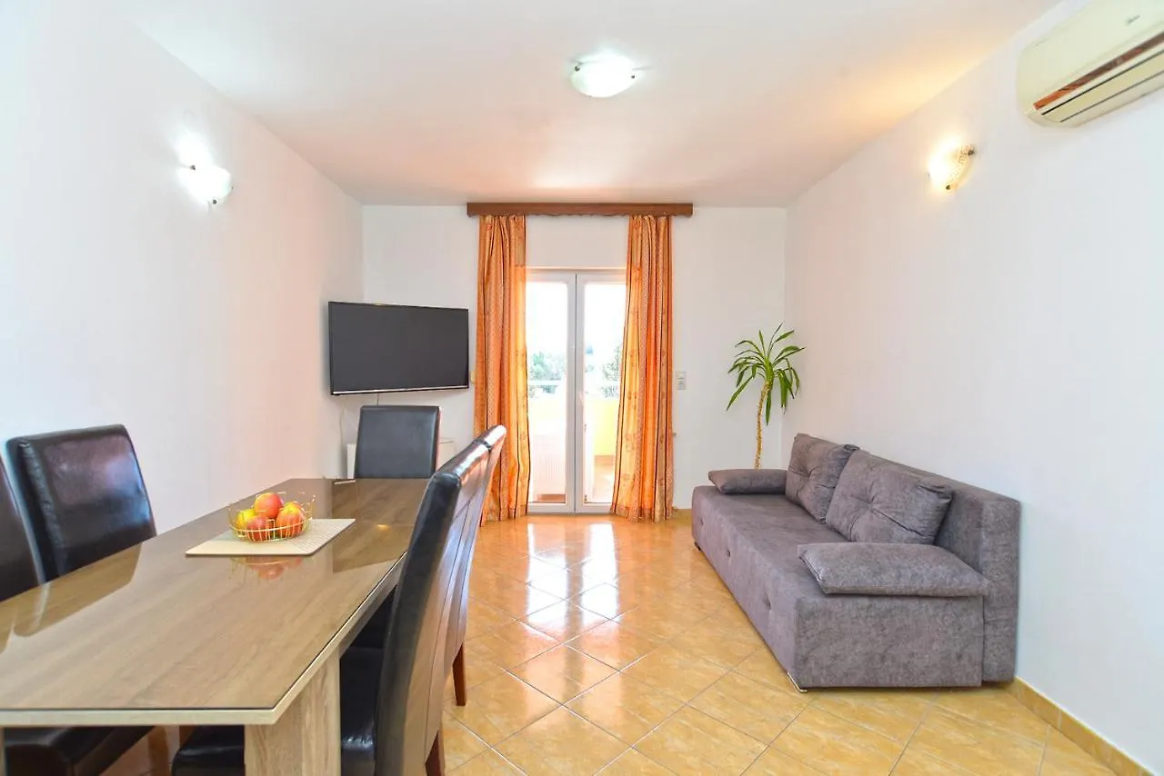 Apartments Zlata 2222 Póla
