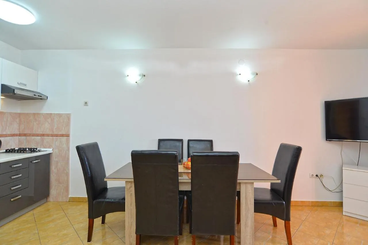 Apartments Zlata 2222 Póla